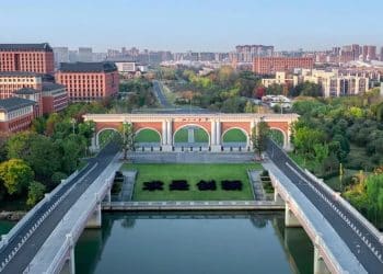 不甘做「高教洼地」，这个经济大省有多拼？