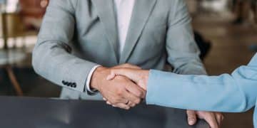 俄伊重要条约，今日生效！英法德强推联合国恢复对伊朗制裁，俄罗斯回应：不承认，不执行......