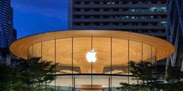 苹果首款可折叠iPhone预计是eSIM设计 消息称没有实体SIM卡槽