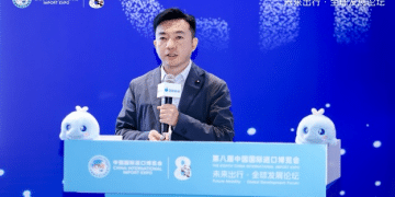 哈啰CTO刘行亮：构建「信息+物理」双智能引擎，迈向出行AGI时代