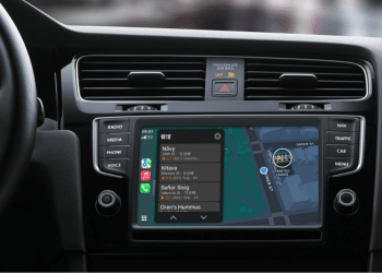 消息称特斯拉即将支持苹果CarPlay系统，已处于内测阶段