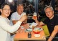 黄仁勋与三星集团、现代汽车会长吃炸鸡配啤酒!高喊「全场免单,总消费约250万韩元!韩国「炸鸡股」大涨