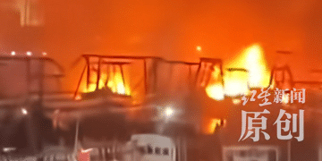 广西北海一码头渔船起火，火势蔓延到8艘船，官方通报→