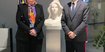 吴清访问法国、巴西金融监管部门并与国际机构投资者代表座谈