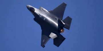 重大政策转变！特朗普确认协议达成 沙特将成中东获F-35战机第二国