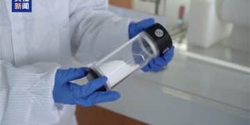 电车续航有望突破1000公里！全固态电池开发有新进展