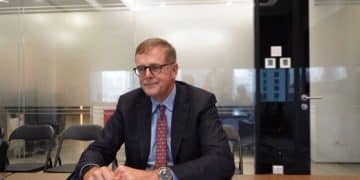 美国资管巨头最新发声：一直高配中国！