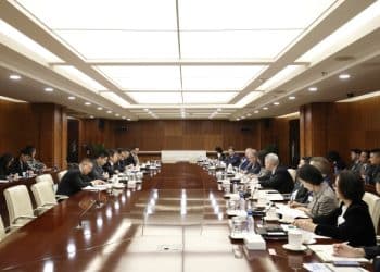 李成钢国际贸易谈判代表兼副部长会见美国农产品贸易代表团