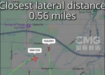 最新！美一客机与直升机险相撞