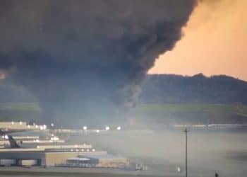 已致9死，美肯塔基州进入紧急状态！货机两个「黑匣子」成功回收，坠毁细节披露