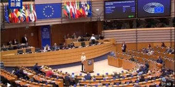 俄方警告欧盟：不得没收或动用！乌军：袭击俄炼油厂！乌克兰大部分地区将轮换停电