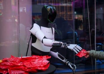 特斯拉人形机器人，新进展曝光！