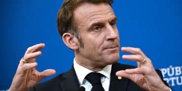 马克龙：对侦破卢浮宫盗窃案充满信心，将彻底重塑安保！卢浮宫馆长称在劫案中受损的皇冠将修复重展