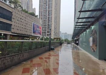 宝能旗下160套房被拍卖，位于深圳核心区域，小区挂牌均价10.58万元/平方米