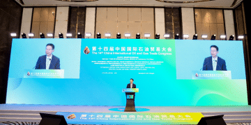 以期货市场高质量发展  助力能源产业绿色低碳转型