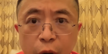 周鸿祎谈豆包手机助手：能打破各大APP的壁垒，还是会被围剿？