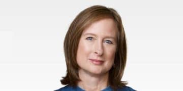 苹果再调整两名高管 法律总顾问和社会事务副总裁均将在明年退休