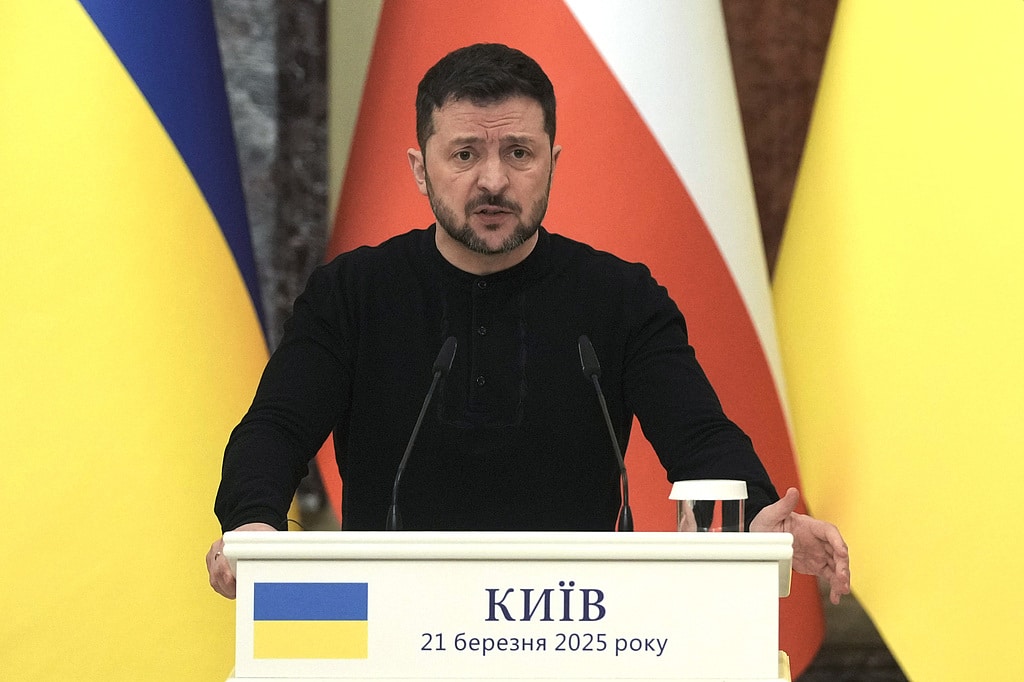 俄方称愿书面确认不进攻北约！回应乌新版和平计划：一切都将在战场上决定！泽连斯基：将与特朗普会面