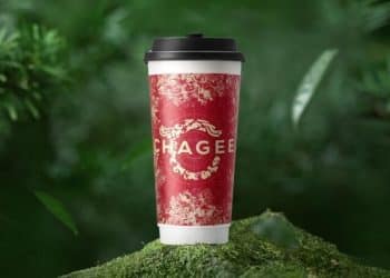 股价一度大跌15% 霸王茶姬回应：未添加过多咖啡因