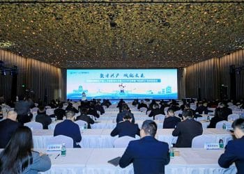 发布「产业人才政策八条」，成都东部新区加快构建产才融合新生态