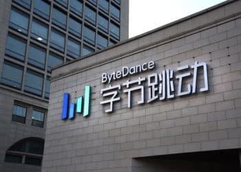 最新！字节跳动正推进与多家厂商的AI手机合作