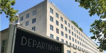 美国对欧盟委员会前委员实施签证限制！美发布H-1B签证新规，以高薪申请人为优先