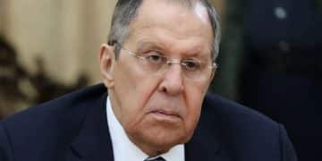 俄国防部披露乌袭击普京官邸详情：动用91架无人机，全部被俄军摧毁！乌方坚决否认发动袭击，特朗普：普京告诉我的确发生了，我对此很生气