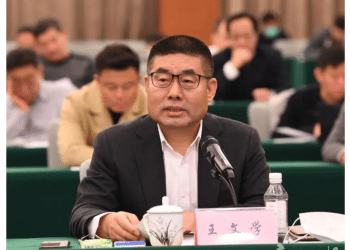 「平安系」起诉华夏幸福董事长王文学及股东！12月17日将在上海金融法院开庭