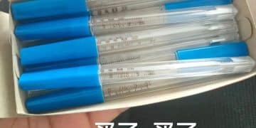 「以前5元现在15」，有人一次抢购20支水银体温计，医务人员：没必要囤！记者实测无汞版：狂甩45次才降到36度