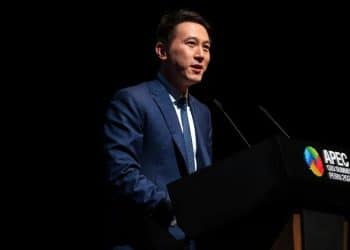 周受资内部信曝TikTok美国方案！字节保留电商、广告，合资公司负责数据安全