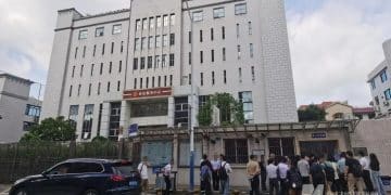 隐瞒代持、违规减持，宝新能源实控人拟被罚没3754万元！原董事长涉职务侵占罪一审获刑，案件已发回重审