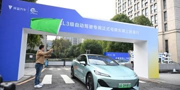 中国首批L3级自动驾驶汽车开启规模化上路运行