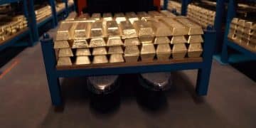 散户狂潮席卷贵金属！CME数据揭秘：黄金白银交易量爆棚，投资机会大爆发！