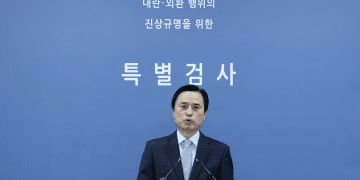 准备锥子、铁锤等工具企图对30多人动刑！尹锡悦宣布戒严当晚，金建希与其激烈争吵：因为你全搞砸了！特检组：他还试图诱导朝鲜武力攻击