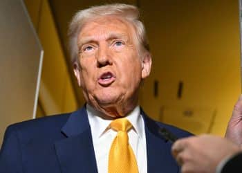 特朗普称将就伊朗骚乱事件进行干涉！伊朗最高领袖顾问发声