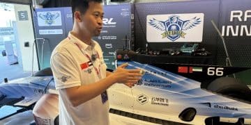 中国无人驾驶「军团」，「武装」阿布扎比！