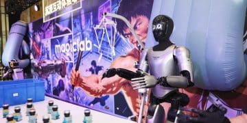 机器人抢登马年春晚，首家官宣合作公司魔法原子谈行业痛点：高训练成本难转嫁于终端客户