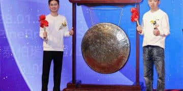 从街边小店到港交所：鸣鸣很忙用九年织就一张2万家店的「零食普惠网」