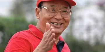 列出九大理由，与儿子断绝关系，84岁双星创始人发声：不能让「美国身份的人」接班！其儿媳此前发声明，双方矛盾持续升级