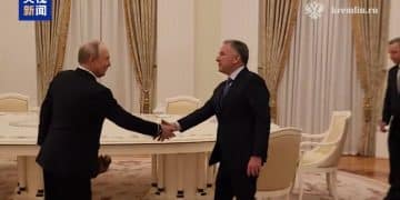 普京与美代表在莫斯科举行会谈！泽连斯基最新发声！俄军轰炸机在波罗的海飞行 外军伴飞