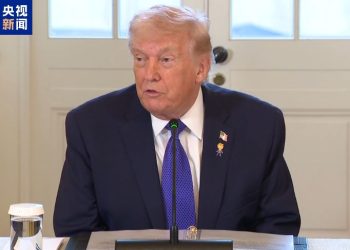 特朗普：美国将立即开始提炼和销售5000万桶委内瑞拉石油！