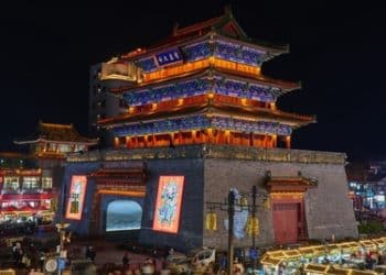 「量产」爆款IP？中部大省再造一个「支柱产业」