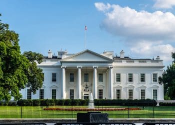 最新！美国对部分跨境汇款征收1% 汇款税！物价持续上涨，美暂停对这些产品再加关税