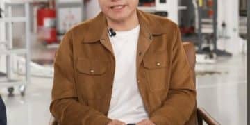 雷军：未来五年，至少投入2000亿元用于研发