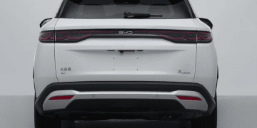 TechWeb微晚报：互联网增值服务要加税？iPhone 18系列外观出炉