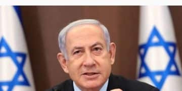 以色列召开紧急会议！内塔尼亚胡：已做好对伊朗发动「非常严厉打击」的准备！射程达2000公里，伊展示先进导弹