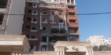 突发！伊朗多地发生爆炸，已致超20人死伤，以色列：与我们无关！特朗普发出「最后通牒」，伊方：已掌握敌方作战计划，将适时发动打击