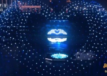 低空经济「飞进」春晚：峰飞航空eVTOL水上机场亮相