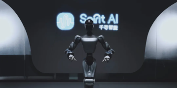 葛卫东「押宝」机器人 千寻智能有何来头?