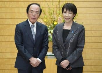 高市早苗连任日本首相，上一届高市内阁全体阁僚将留任，此前国际货币基金组织向日本政府发出警示